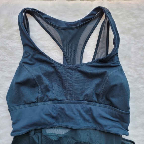 LULULEMON Twist Around Tank - Picture 9 of 12